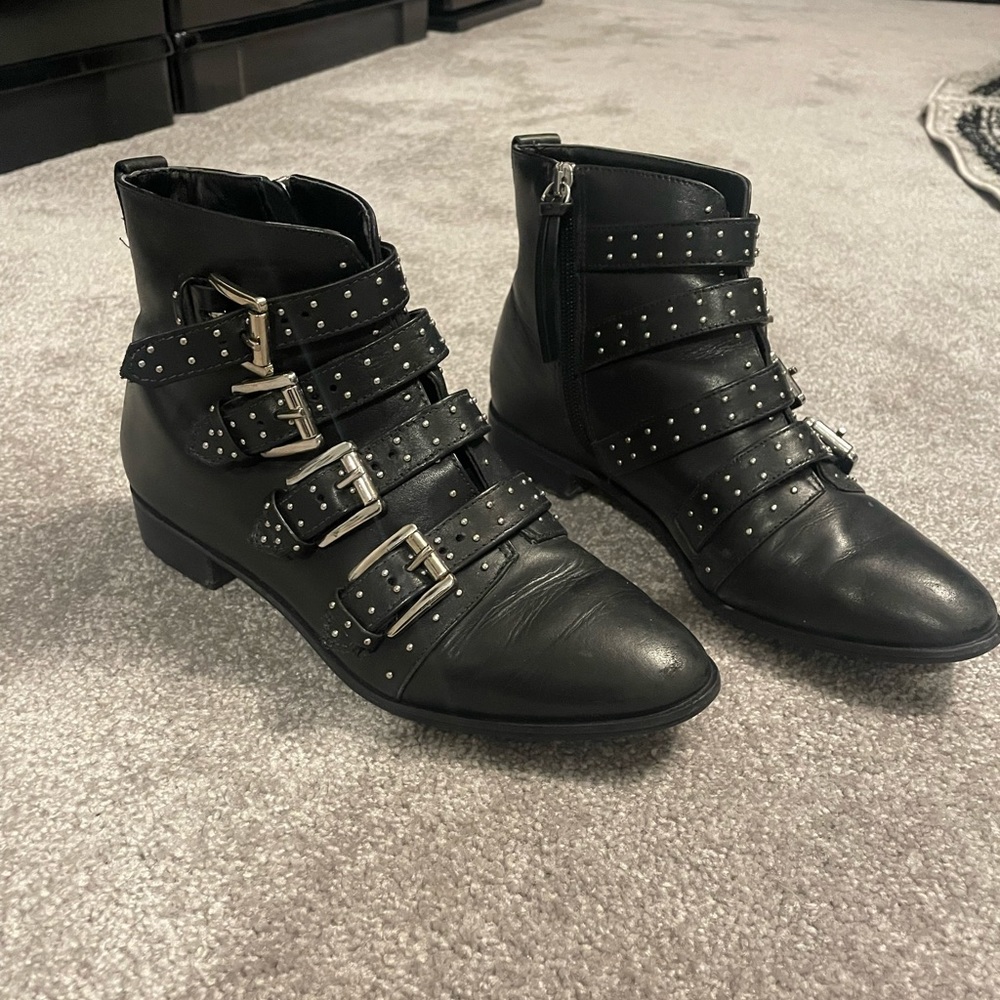 Rebecca minkoff studded buckle zip ankle bootie boots black leather 8